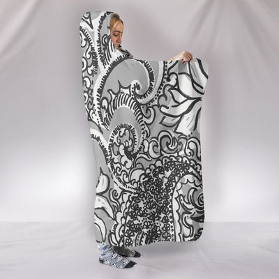 Black and White Lilly & Paisley Print Premium Hooded Blanket